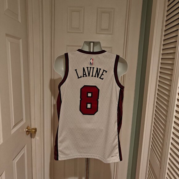 Chicago Bulls 2022/23 City Edition Zach Lavine Nike Swingman Jersey NBA Size 48 - Picture 9 of 15